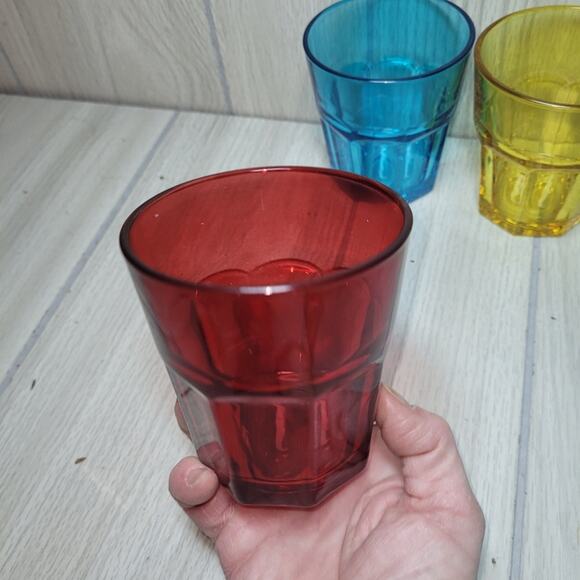 Set Of 3 Rainbow Glasses Red Blue Yellow Small Tumblers Water Glass Barware - Picture 6 of 8